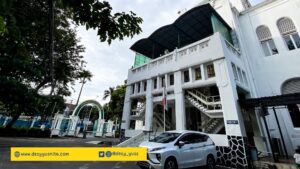 Masjid Cut Meutia Jakarta