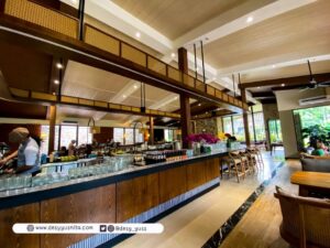 Bar di Lot 9 Cibubur