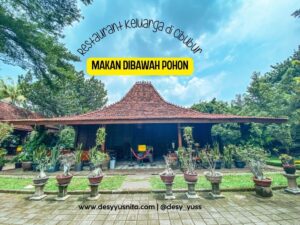 Restoran Keluarga Makan Dibawah Pohon Cibubur