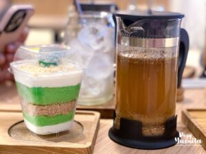 Jamu Beras Kencur dan Kue Klepon